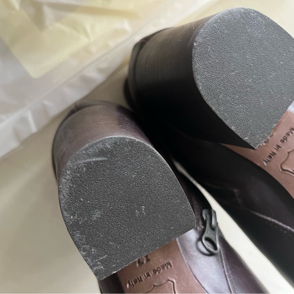 Gorgeous deep brown leather ankle boots by Hope Stockholm! Nearly new, size 7. - Picture 13 of 13